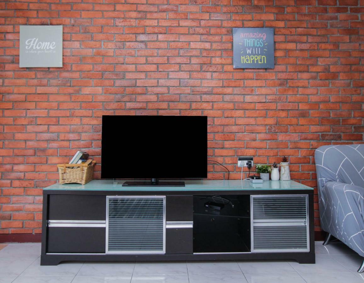 Fun Apartment @ Equatorial Hill Resort Cameron Highlands Esterno foto